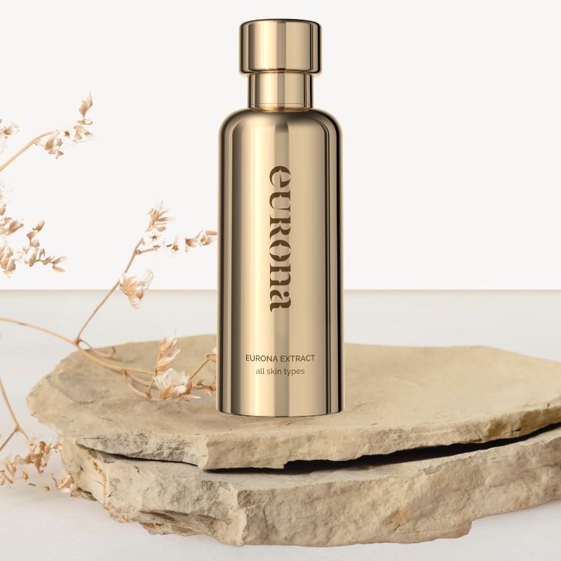 Infografika 23 aktivnih sestavin v Eurona spreju, vključno s hialuronsko kislino, glutationom in izvlečkom zelenega čaja.