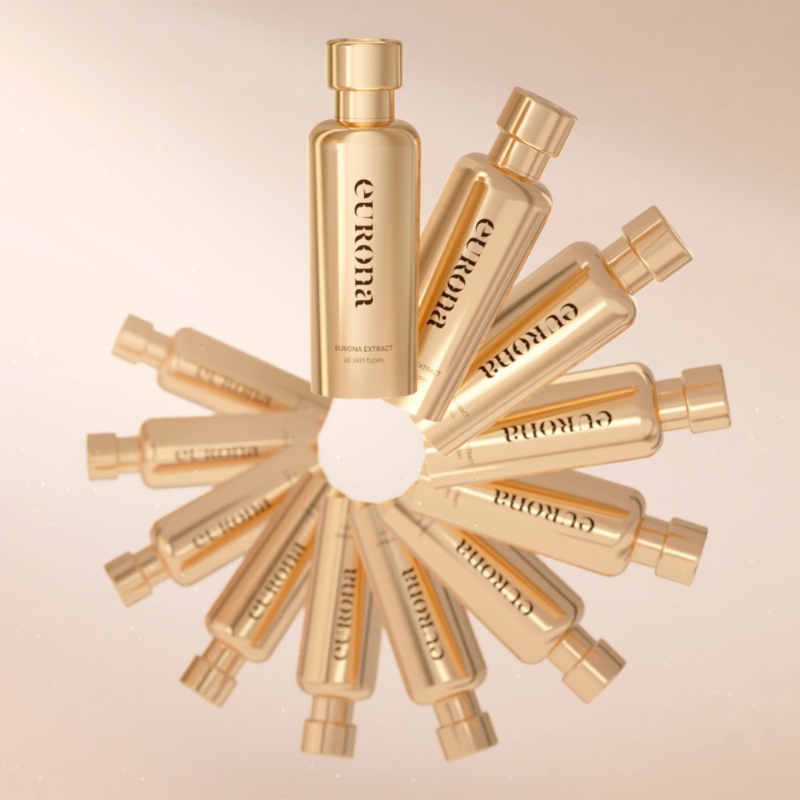 Sprej proti gubam Eurona med ostalimi izdelki za nego kože; poudarja multifunkcionalno uporabo, primerno za vse tipe kože in enostavno vključitev v dnevno rutino.